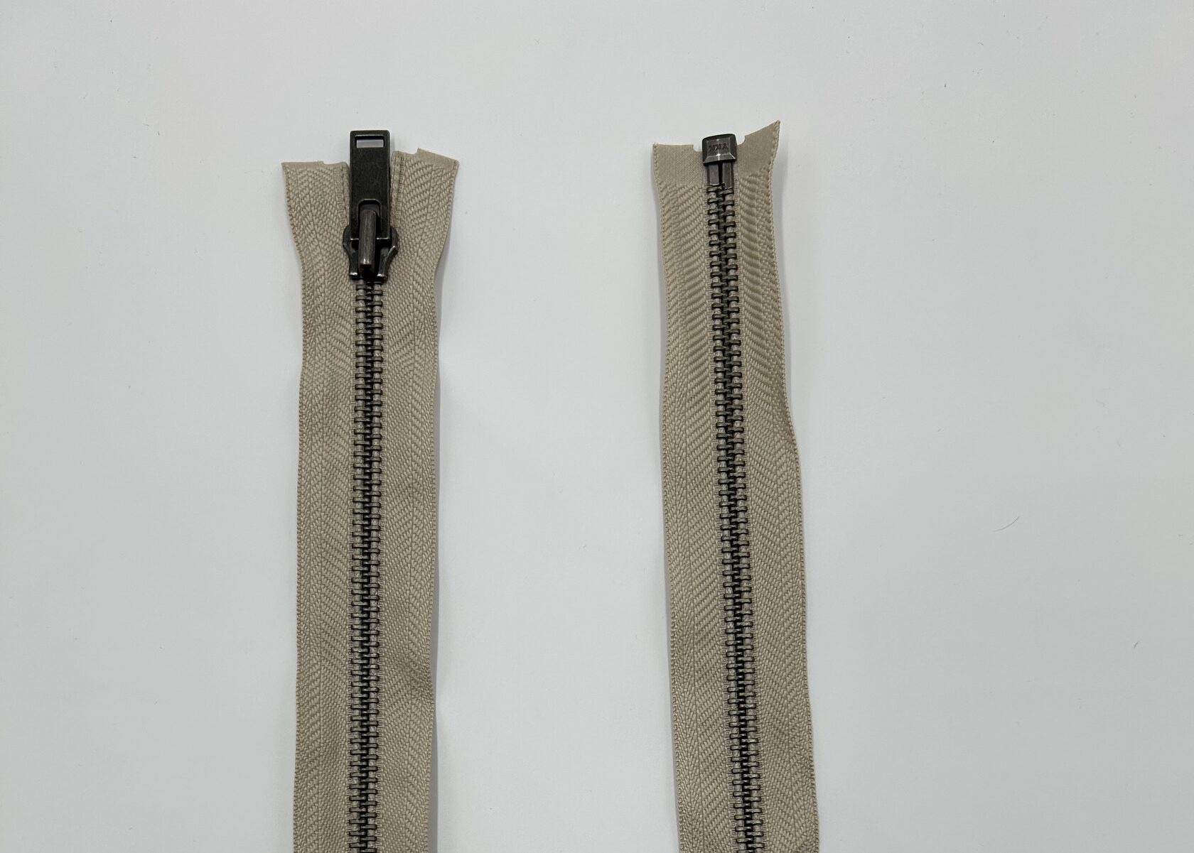 Молния YKK 75 см,тёмный никель